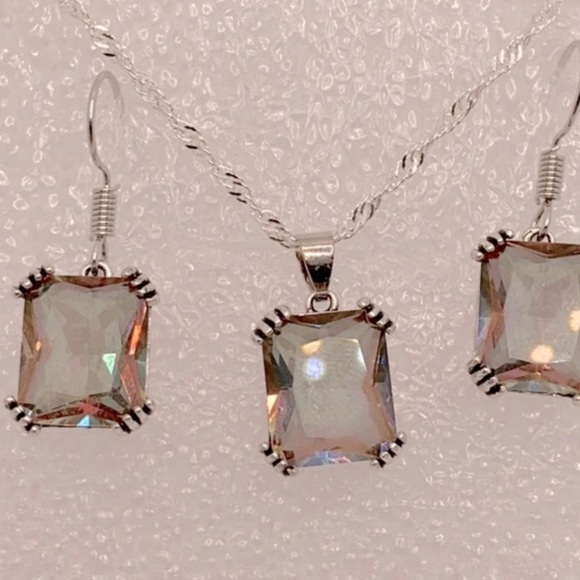 S925 Mystic Rainbow Crystal Pendant Set - Picture 5 of 6